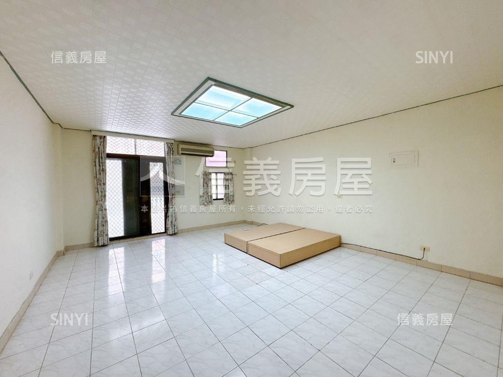 育平大坪獨院傳統車墅房屋室內格局與周邊環境
