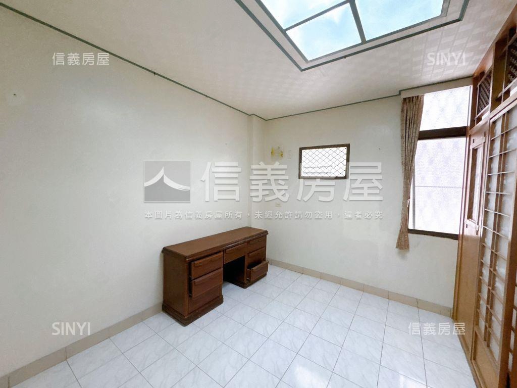 育平大坪獨院傳統車墅房屋室內格局與周邊環境