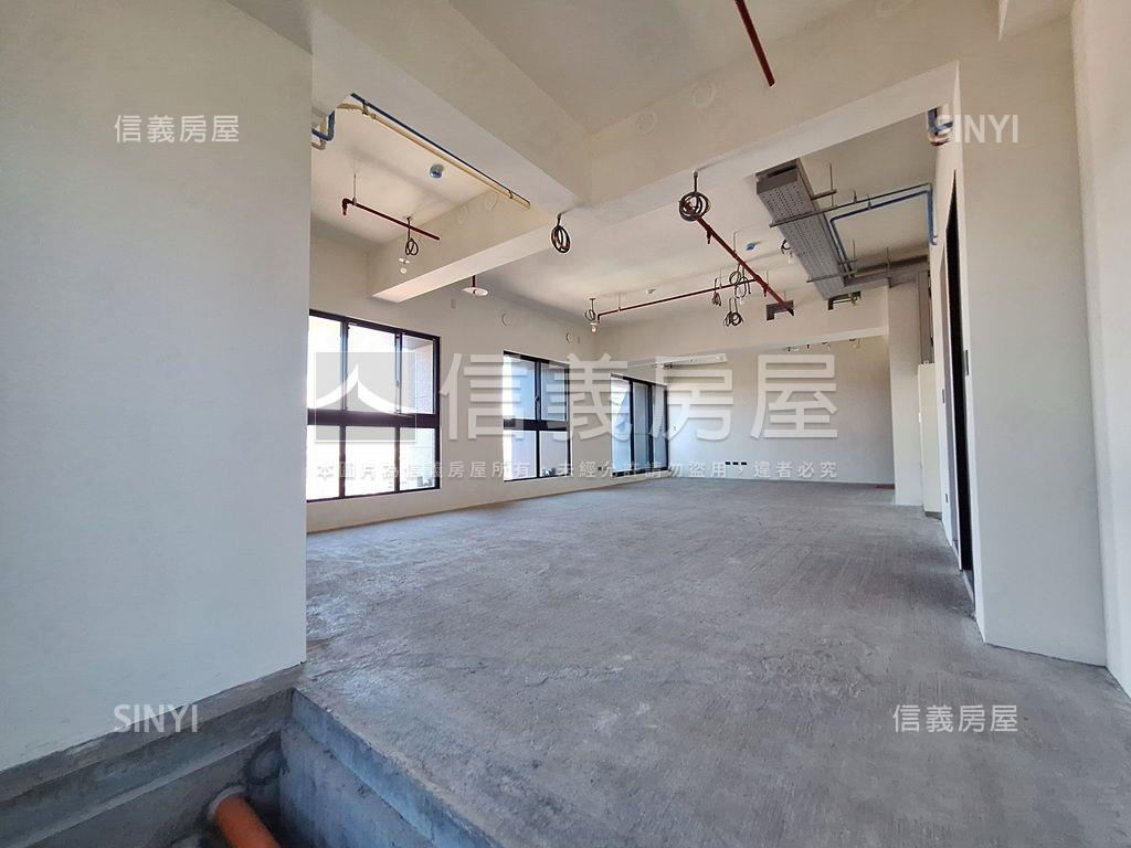 露臺ｘ御邸ｘＳＣ鋼骨名邸房屋室內格局與周邊環境