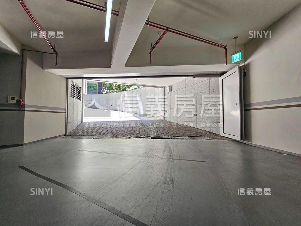 露臺ｘ御邸ｘＳＣ鋼骨名邸房屋室內格局與周邊環境