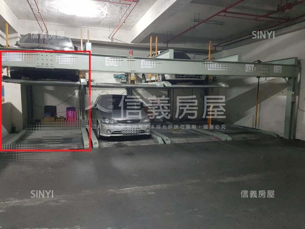 獨立權狀百順客室內車位房屋室內格局與周邊環境