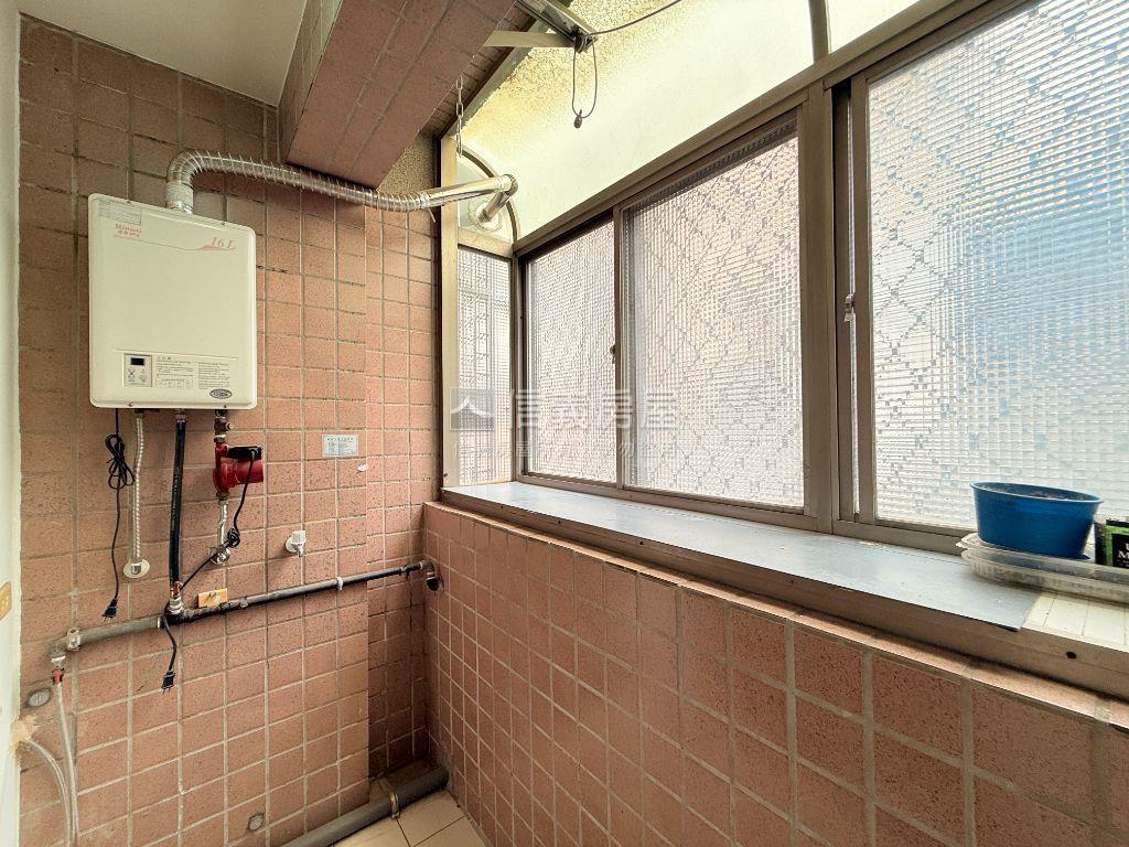 稀有近園區美屋附平車房屋室內格局與周邊環境