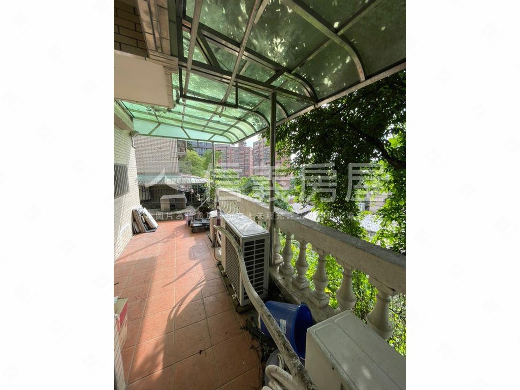 迎旭山莊透天別墅房屋室內格局與周邊環境