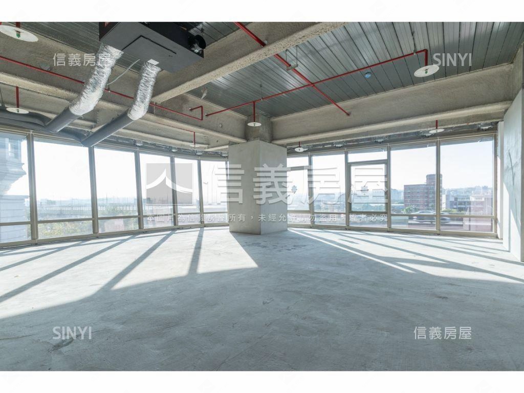 ＴＯＰ１商辦看樹梢房屋室內格局與周邊環境
