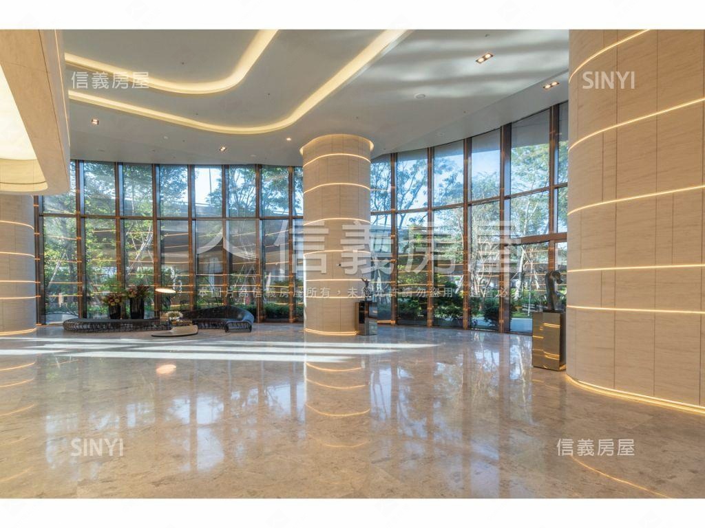 ＴＯＰ１商辦看樹梢房屋室內格局與周邊環境