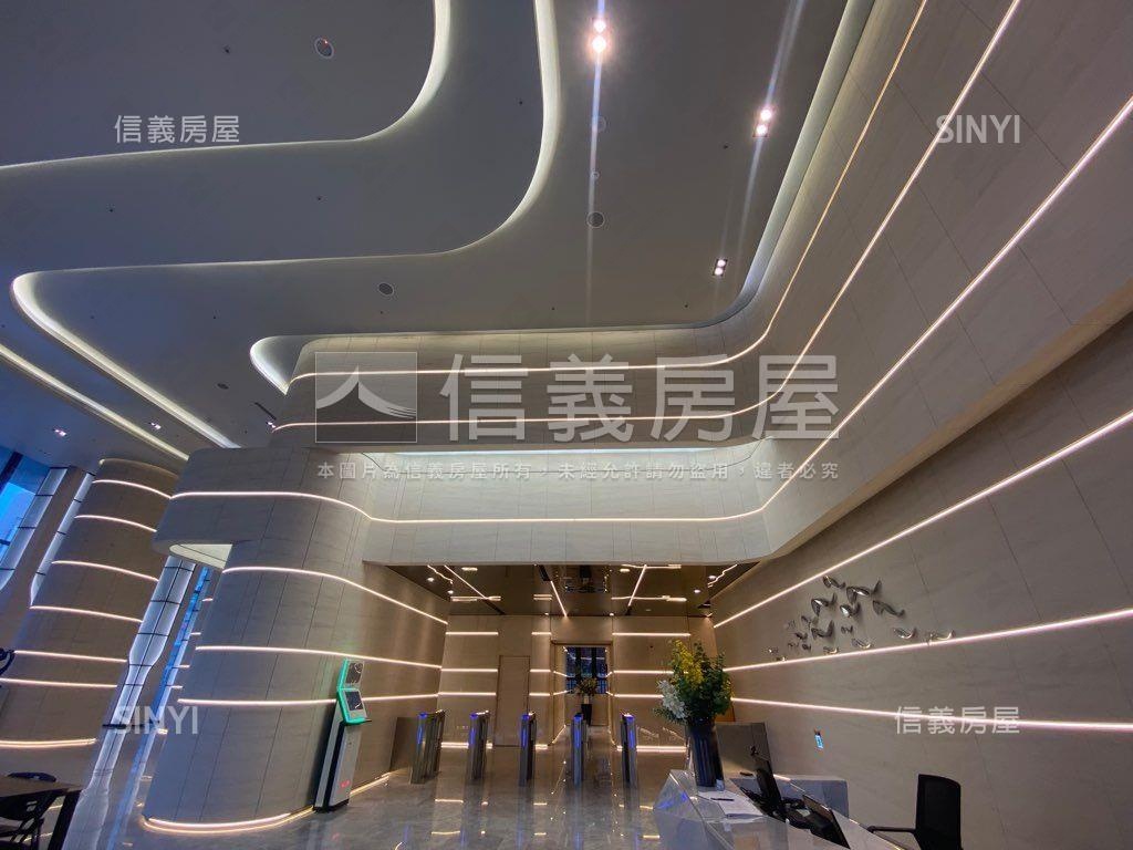 ＴＯＰ１商辦看樹梢房屋室內格局與周邊環境