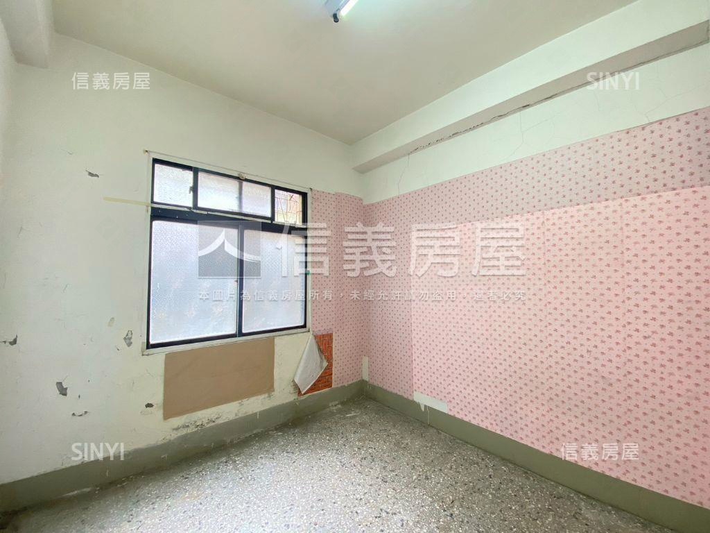 傳家寶◆三面採光角間透天房屋室內格局與周邊環境