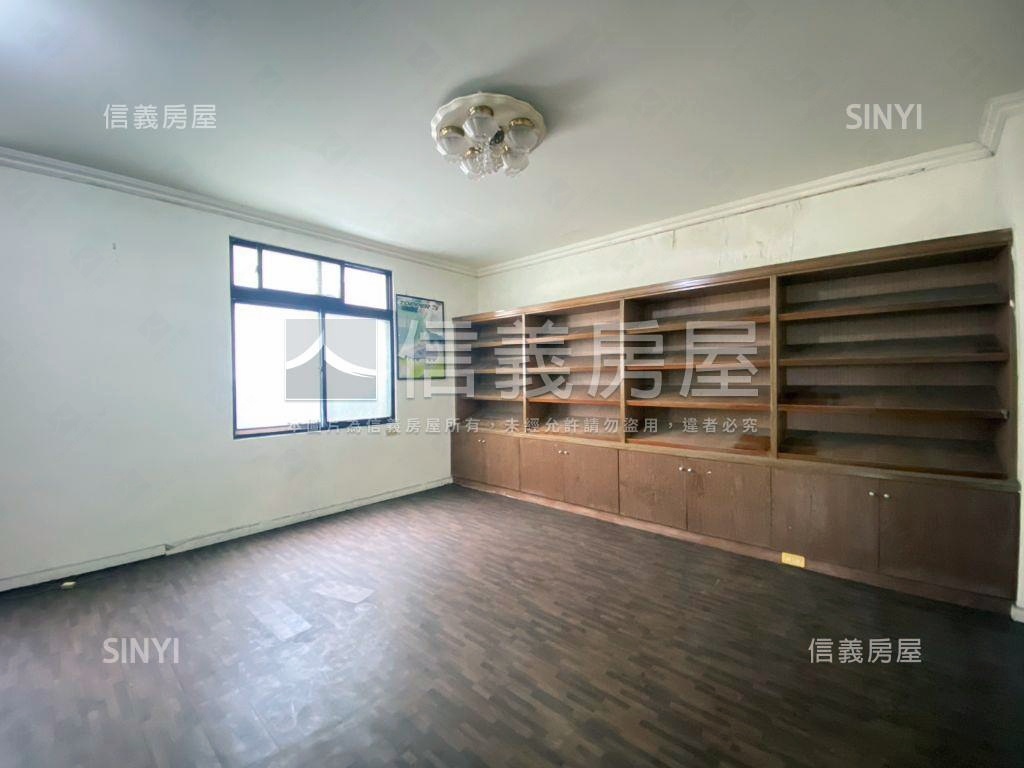 傳家寶◆三面採光角間透天房屋室內格局與周邊環境