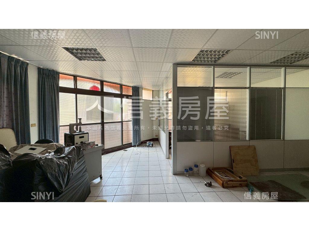 近草湖國小醒目大面寬角店房屋室內格局與周邊環境
