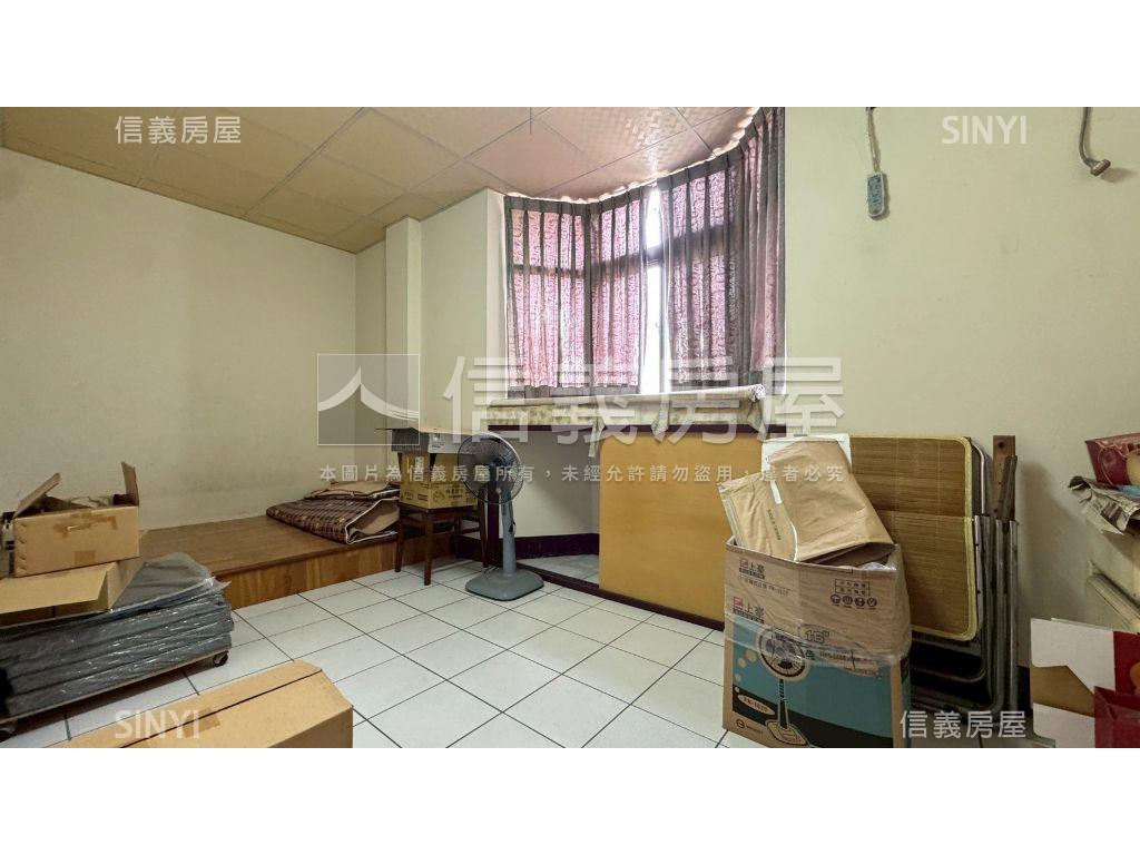 近草湖國小醒目大面寬角店房屋室內格局與周邊環境