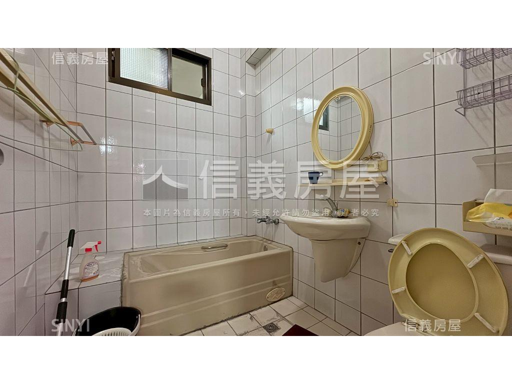近草湖國小醒目大面寬角店房屋室內格局與周邊環境