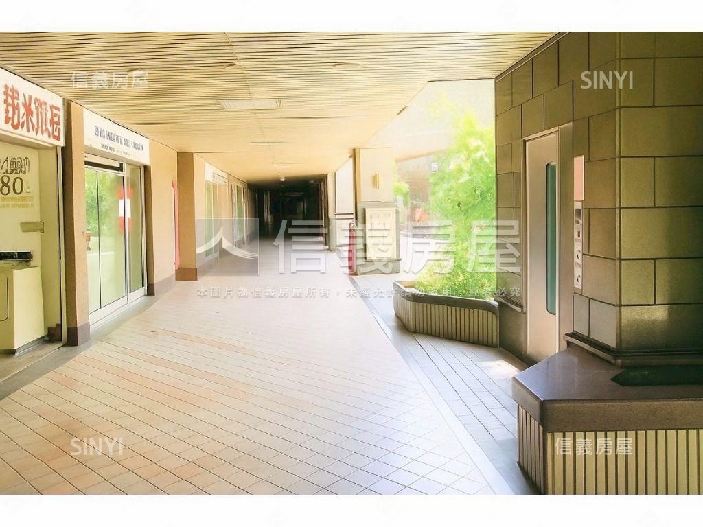 小資成家露臺精緻園道宅房屋室內格局與周邊環境