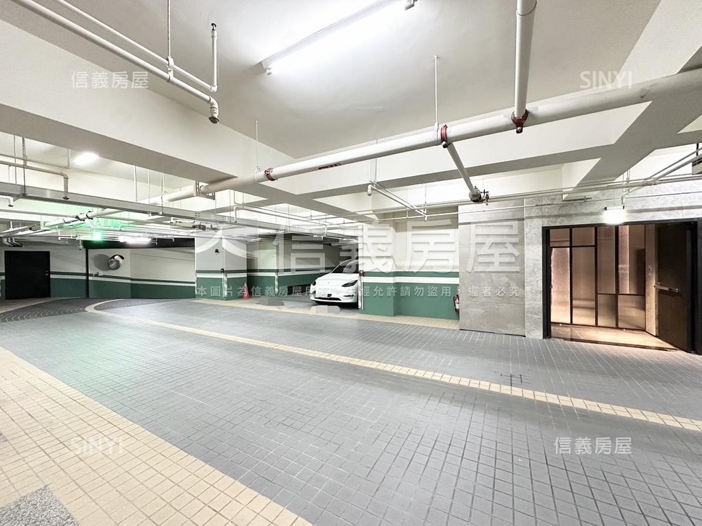 ↓大降價↓西屯㊣新屋三房房屋室內格局與周邊環境