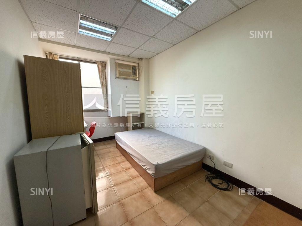 近平實重劃區收租透天房屋室內格局與周邊環境