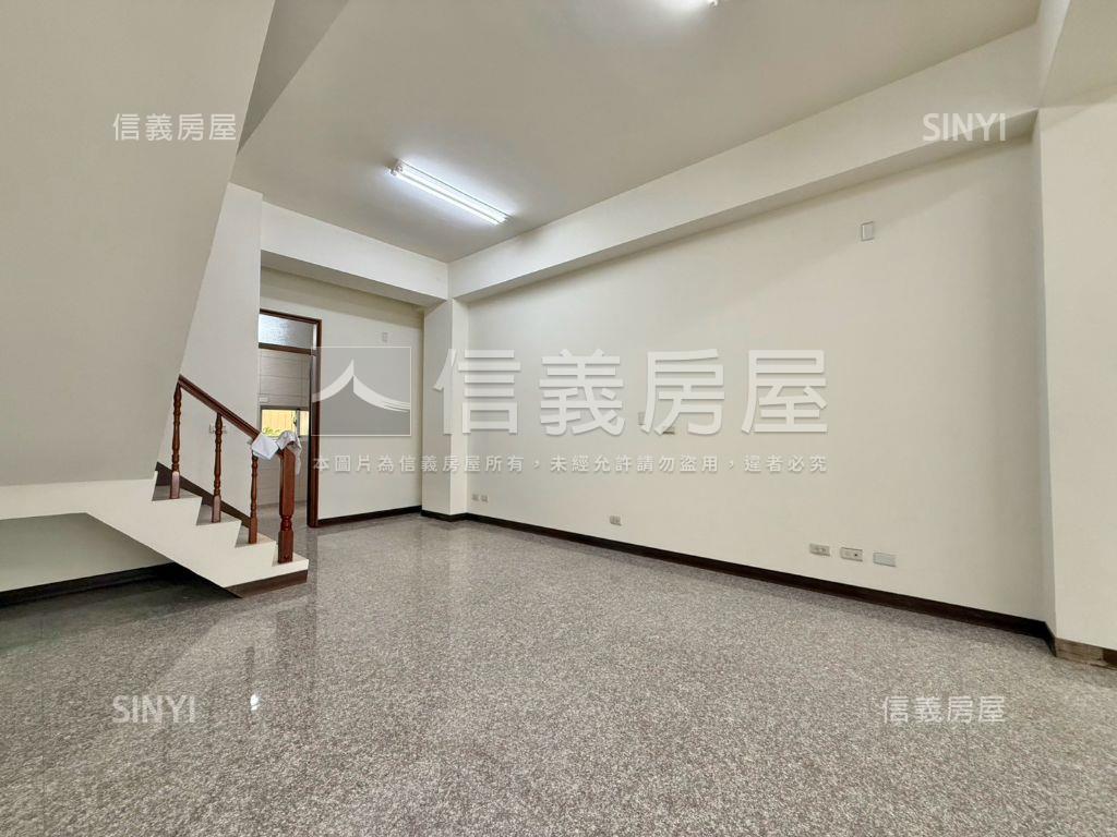 復國超稀有朝南五套房店住房屋室內格局與周邊環境