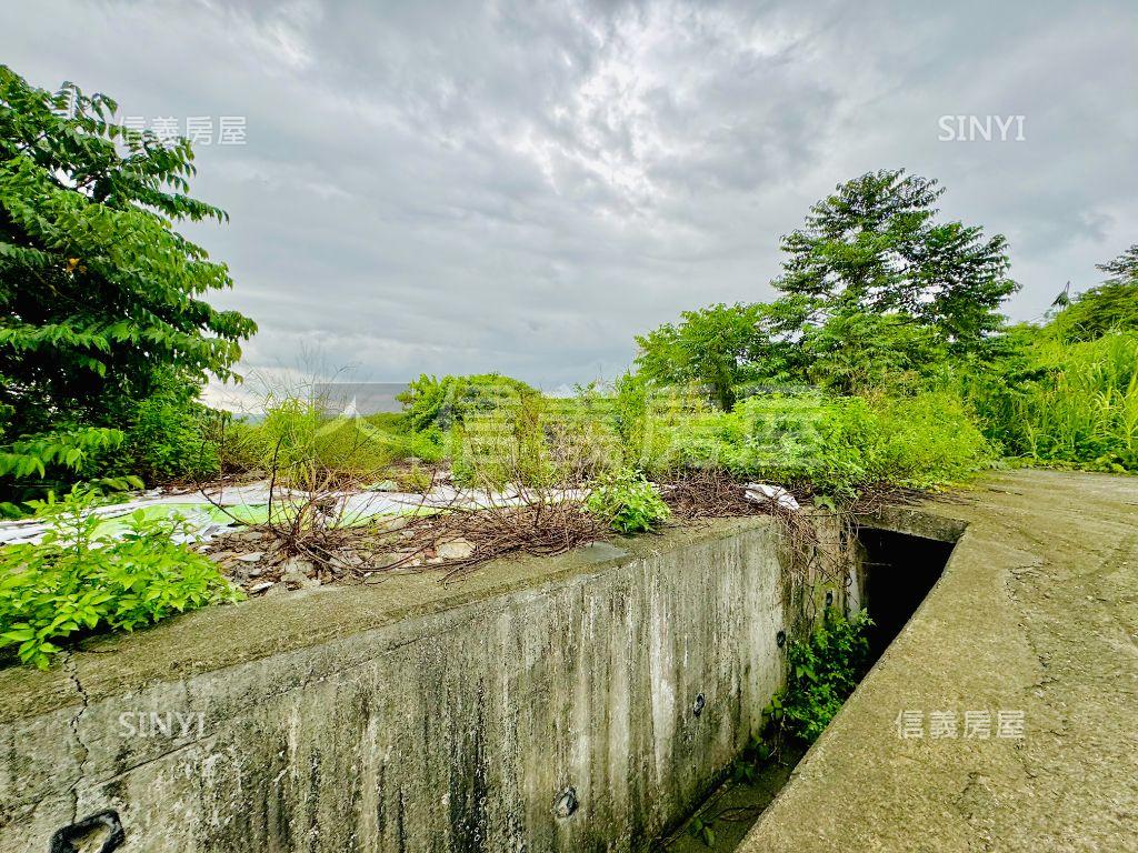 番路鄉住宅區方正土地房屋室內格局與周邊環境