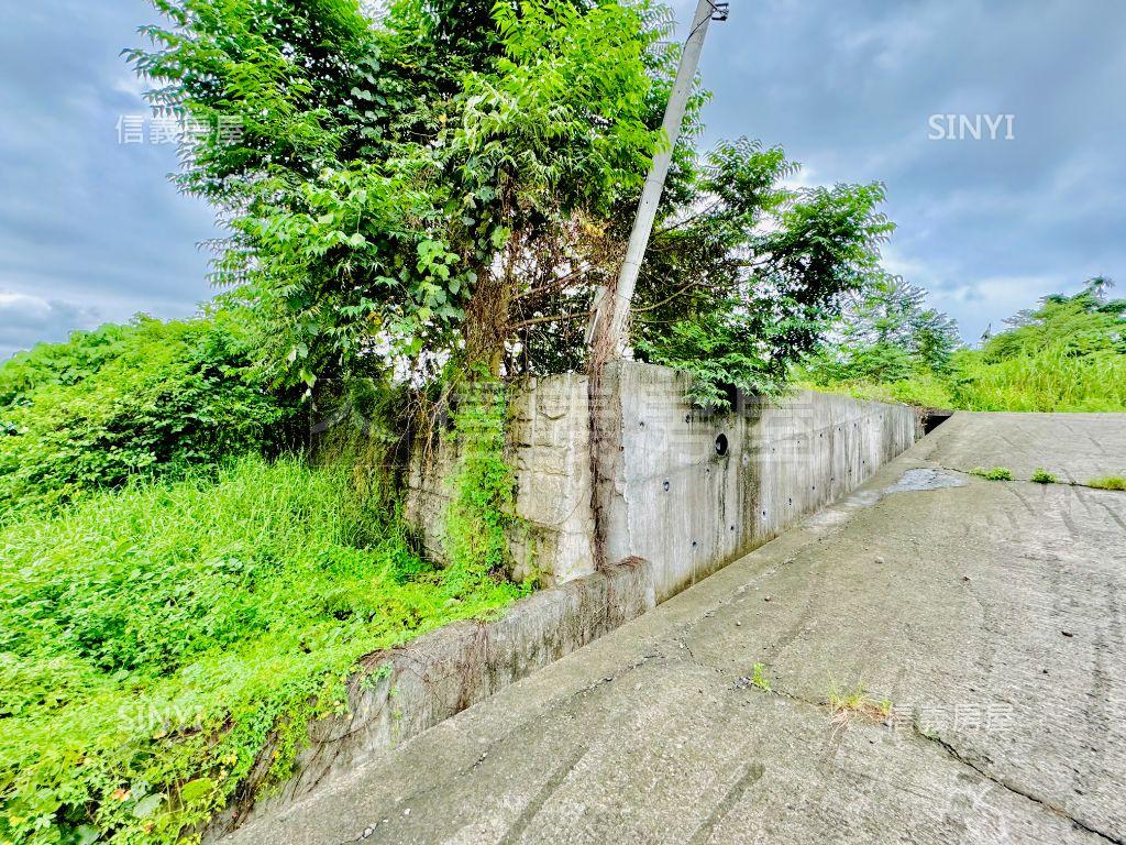 番路鄉住宅區方正土地房屋室內格局與周邊環境