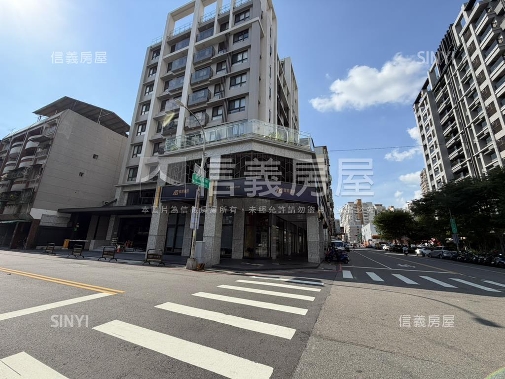超大霸氣角間樓店房屋室內格局與周邊環境