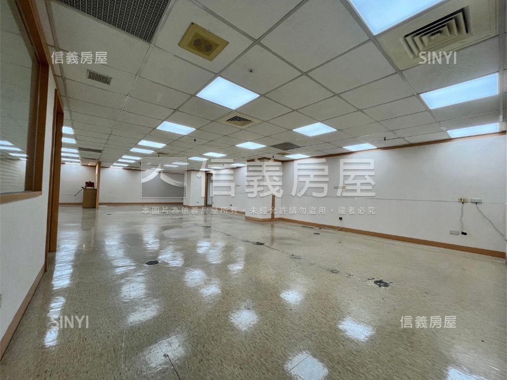 ★北城世貿辦公㊣看１０１房屋室內格局與周邊環境