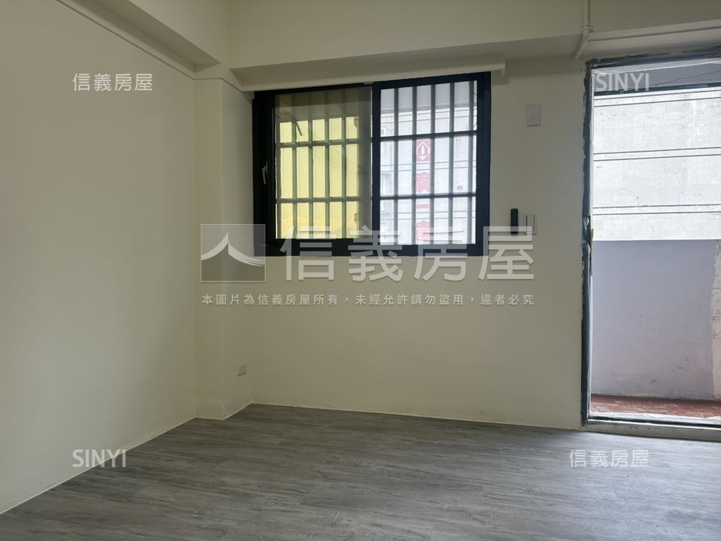 西門町巴黎大廈套房房屋室內格局與周邊環境