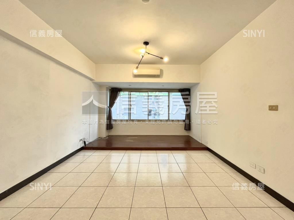公園旁低總價電梯兩房房屋室內格局與周邊環境