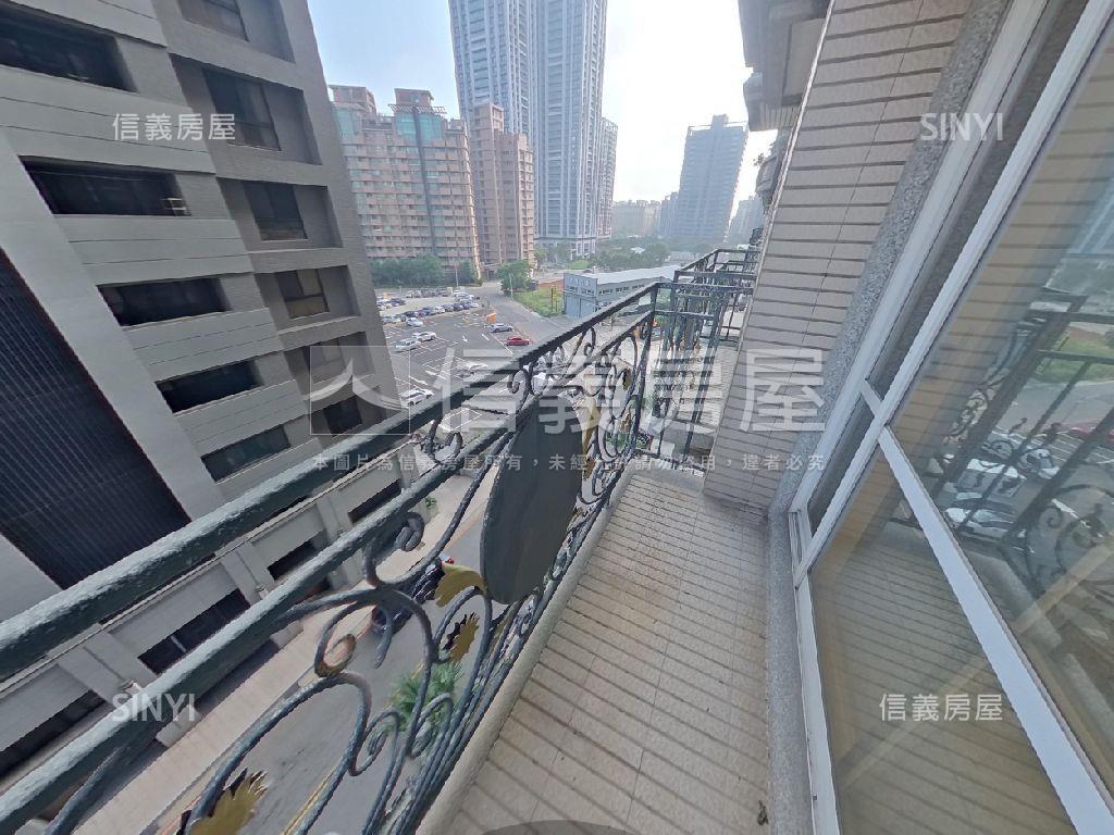 四季悅四房雙車位學區宅房屋室內格局與周邊環境