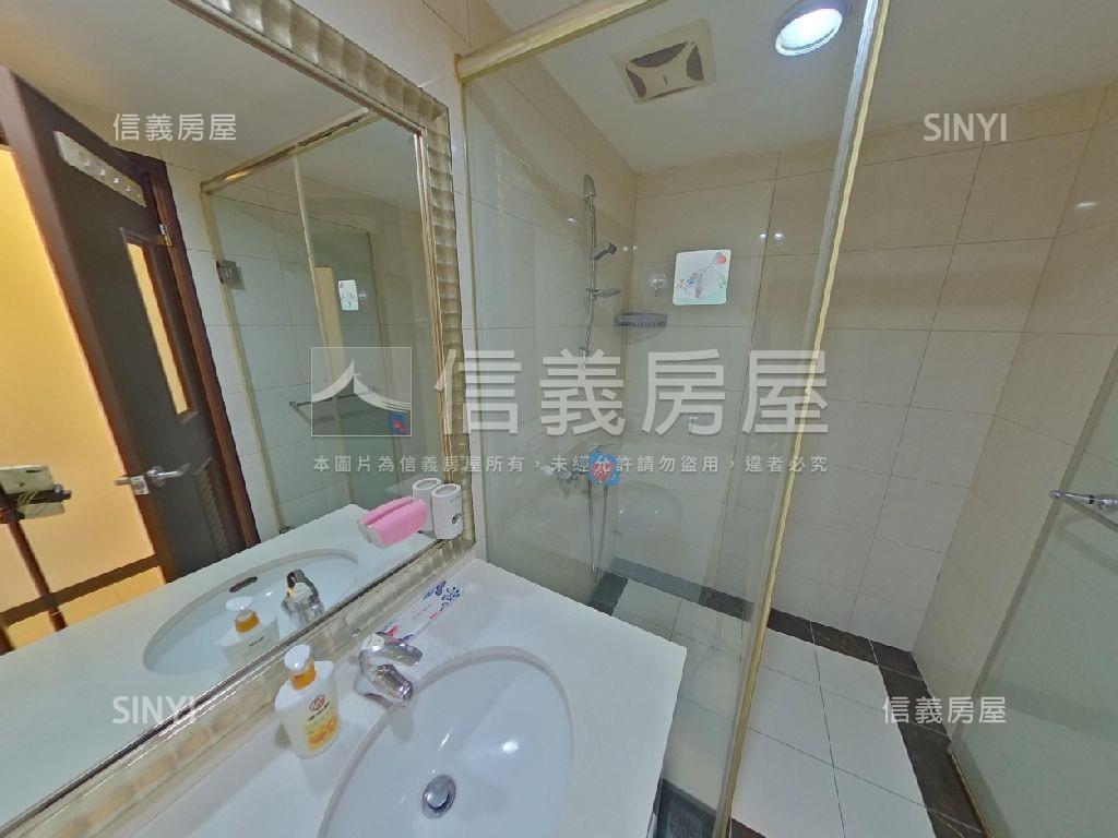 四季悅四房雙車位學區宅房屋室內格局與周邊環境