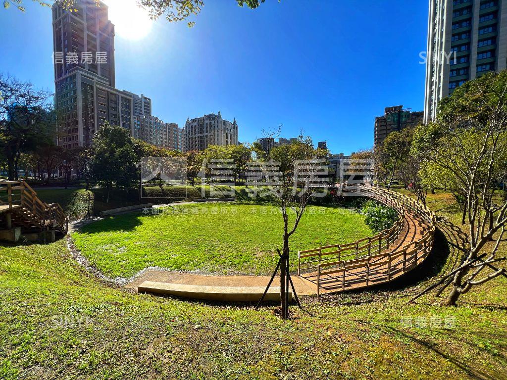 四季悅四房雙車位學區宅房屋室內格局與周邊環境