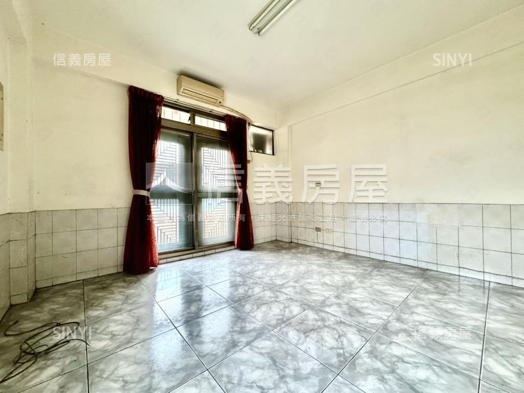 誠心邊間車位潛力美別墅房屋室內格局與周邊環境