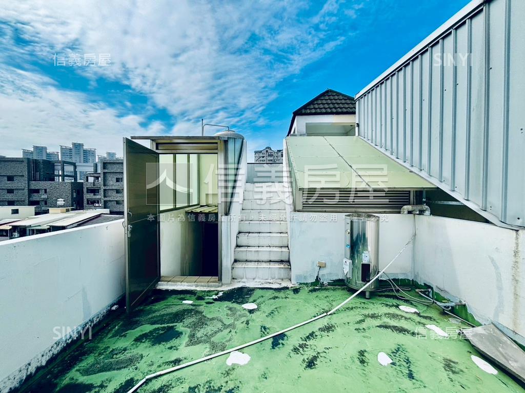 正街上大地坪邊間透天房屋室內格局與周邊環境