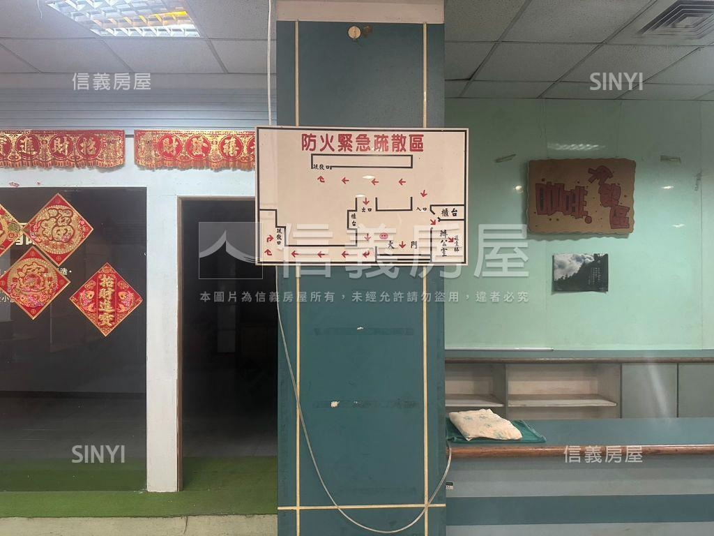 極品✪熱河文心路燙金商場房屋室內格局與周邊環境