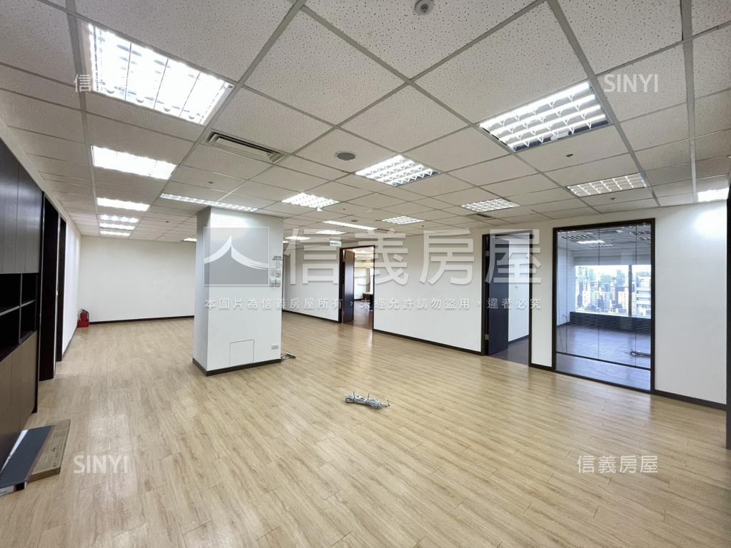 帝王豪景百坪鋼骨純辦房屋室內格局與周邊環境