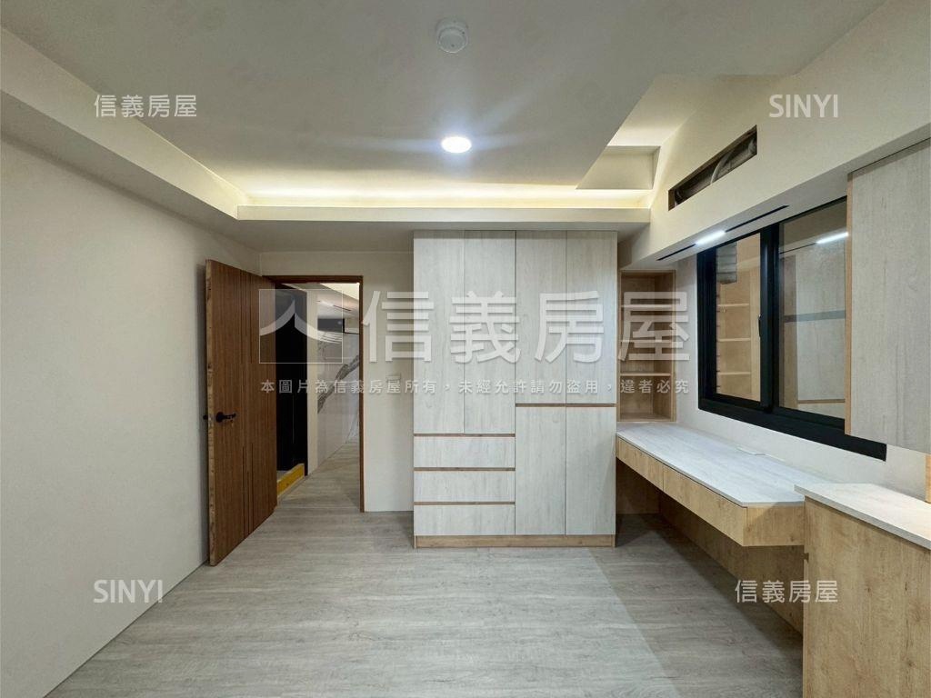 屋主惜售精修三房平車房屋室內格局與周邊環境