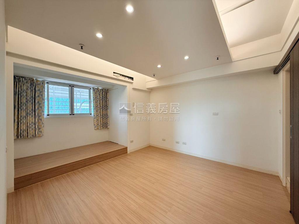復國商圈景觀裝潢三房平車房屋室內格局與周邊環境