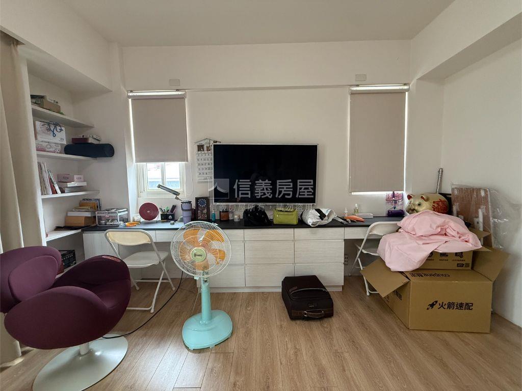 大毅超稀有三車別墅房屋室內格局與周邊環境