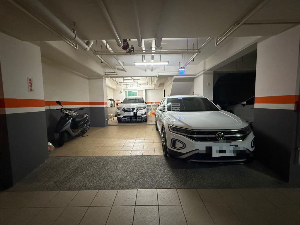 大毅超稀有三車別墅房屋室內格局與周邊環境