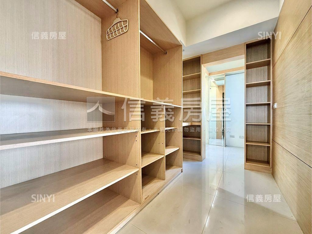 華爾街大空間視野戶平車房屋室內格局與周邊環境