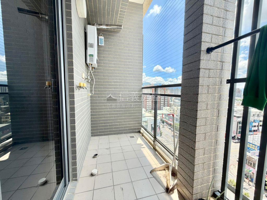 樹孝商圈！稀有視野戶房屋室內格局與周邊環境