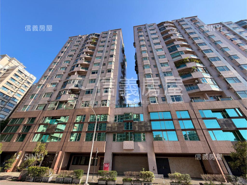 現代君址｜四房平面車位房屋室內格局與周邊環境