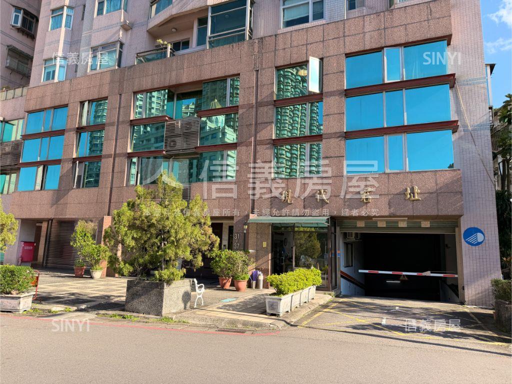 現代君址｜四房平面車位房屋室內格局與周邊環境