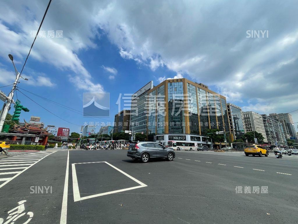 民權東路近行天宮黃金店面房屋室內格局與周邊環境