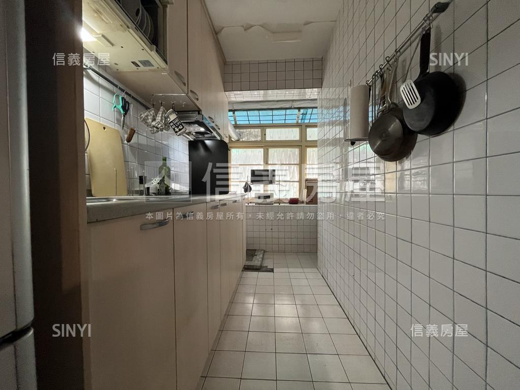 北士科方鄰近捷運低樓層房屋室內格局與周邊環境