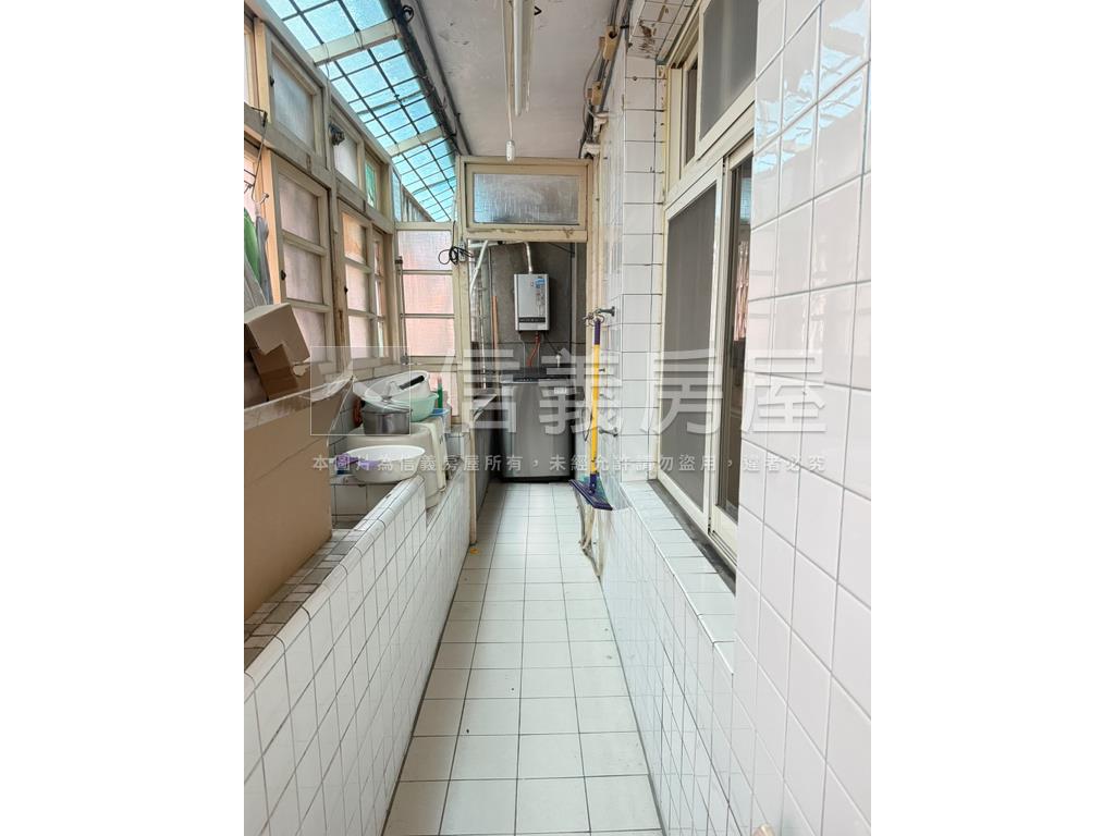 北士科方鄰近捷運低樓層房屋室內格局與周邊環境