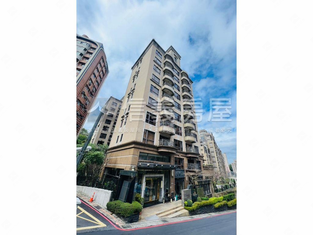 政大山臨溪三房雙車位房屋室內格局與周邊環境