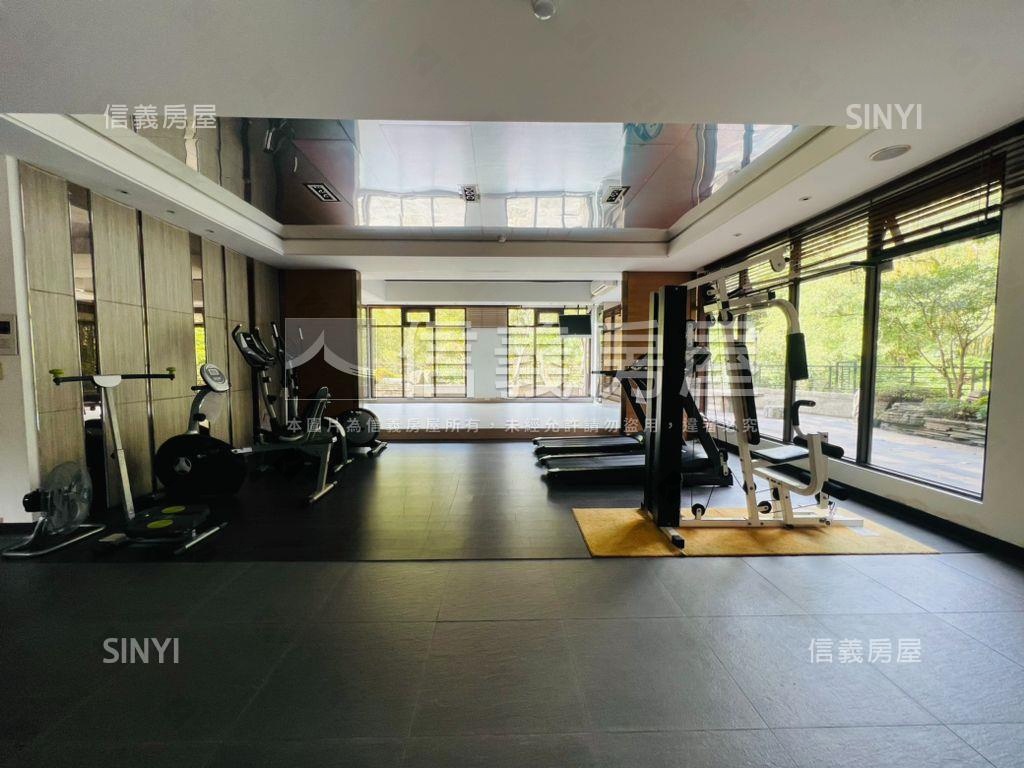 政大山臨溪三房雙車位房屋室內格局與周邊環境