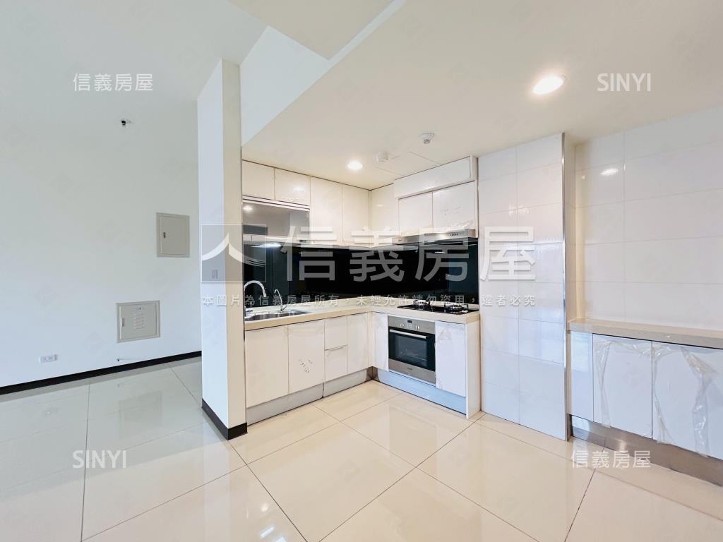 稀有中山都匯四房車位房屋室內格局與周邊環境