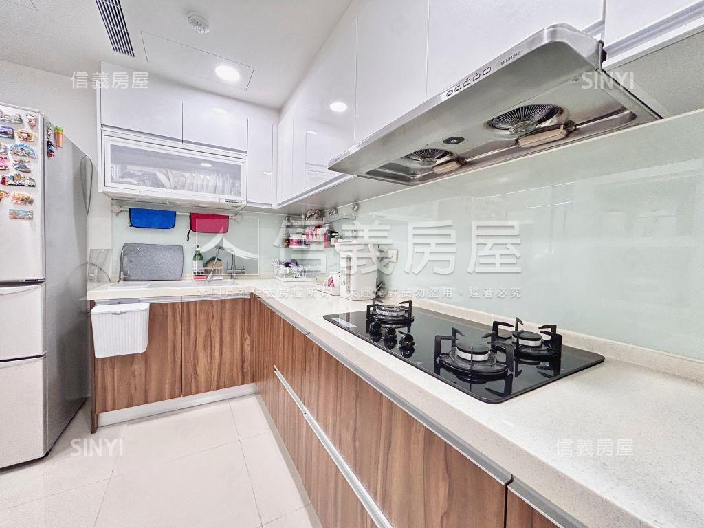 稀有永鼎帝京質感豪邸房屋室內格局與周邊環境