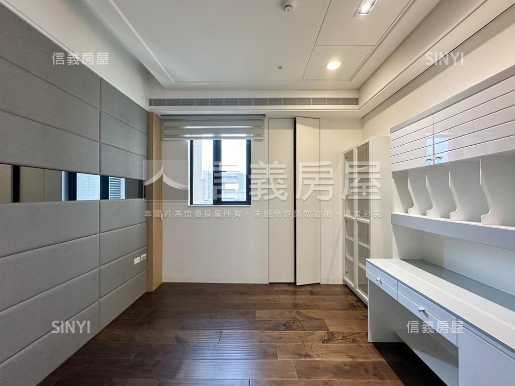 雄崗花園美術館四房三平車房屋室內格局與周邊環境