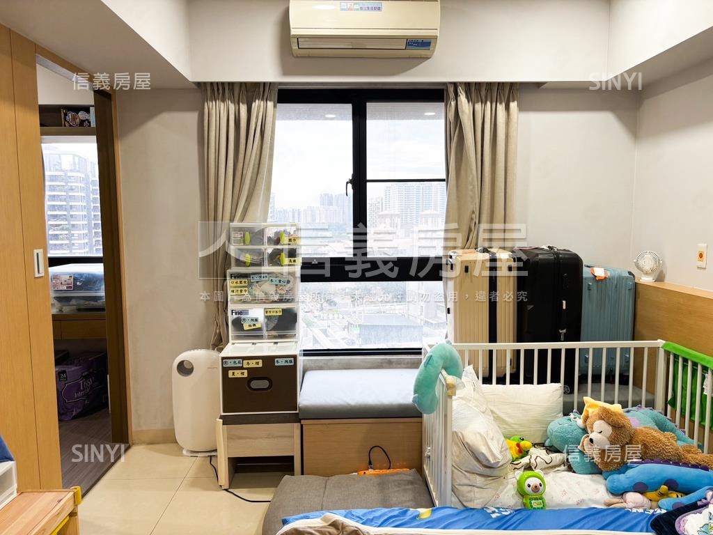 大河苑河景四房平車房屋室內格局與周邊環境