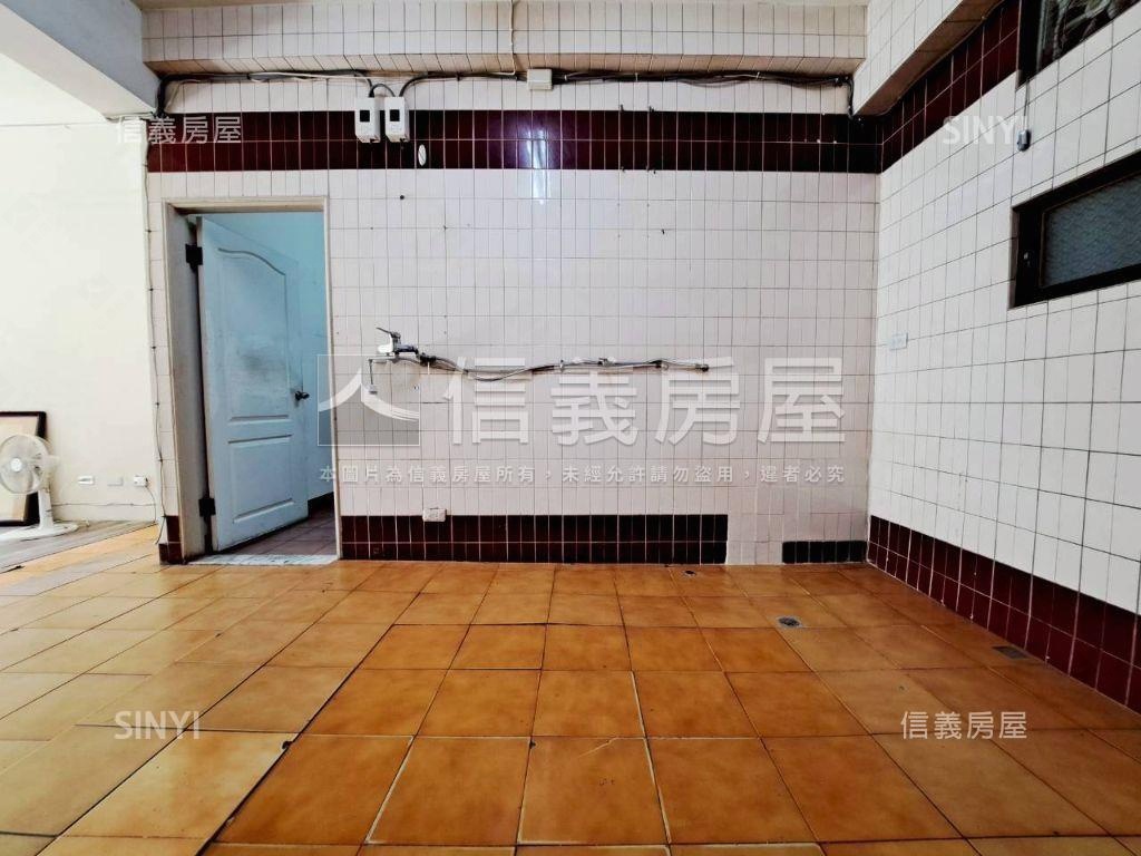 公益商圈面寬公寓一樓店住房屋室內格局與周邊環境